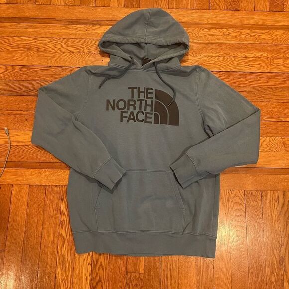 The‎ north face hoodie - Picture 1 of 4